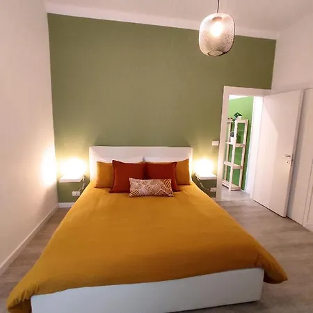 Ognina Flat Grottebianche *